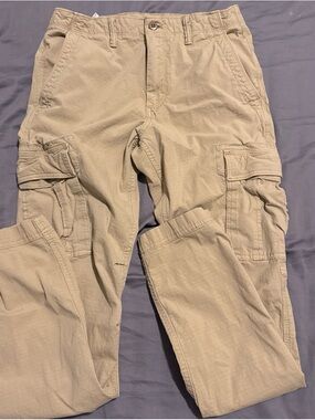 GAP Men's Tan Cargo Pants with Multiple Pockets